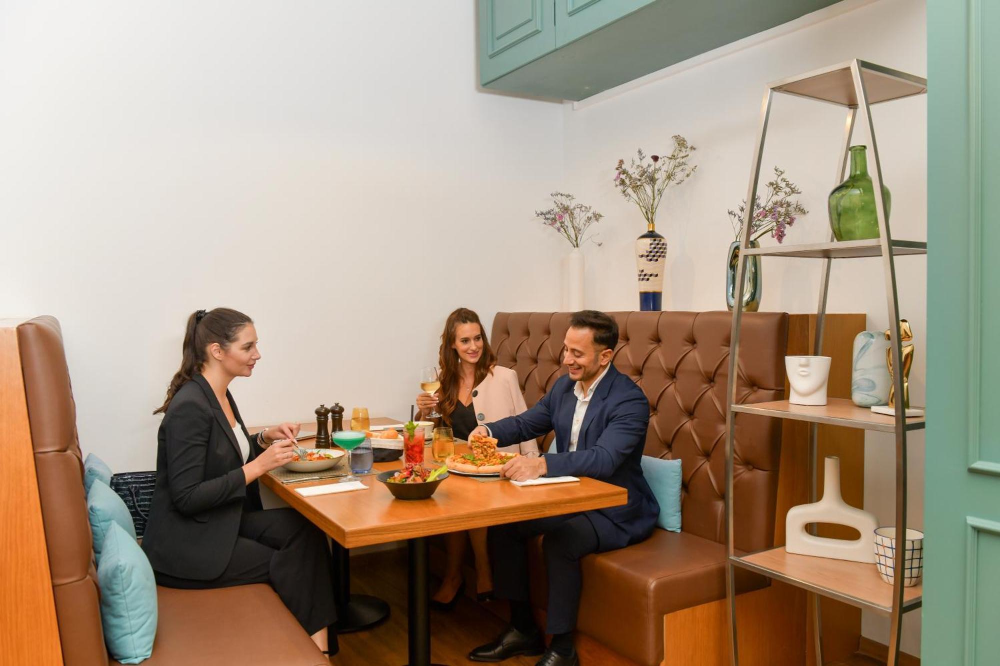 Ibis Doha Hotel Kültér fotó